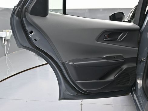 Used 2024 Toyota Prius LE image 39