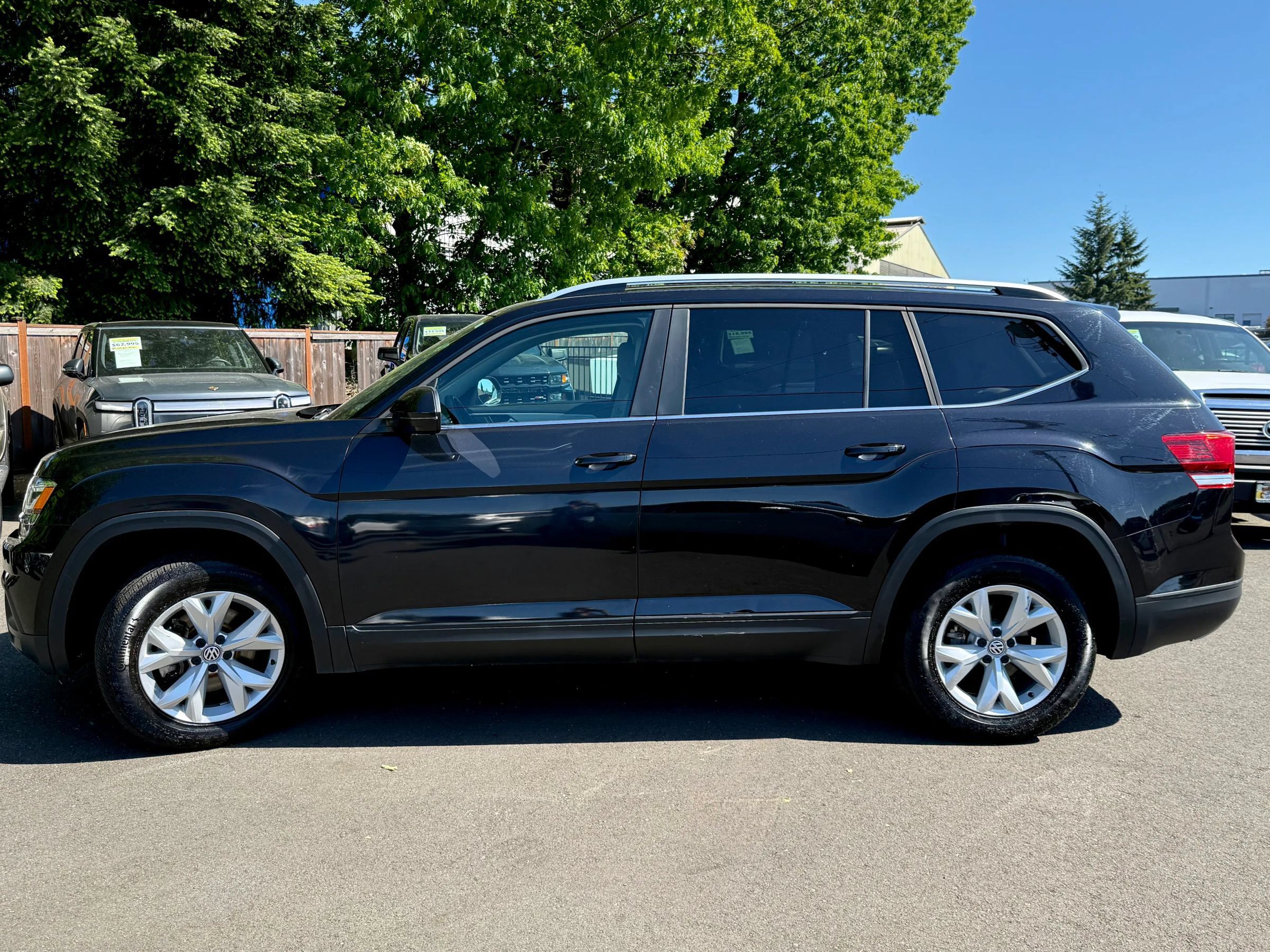 Used 2018 Volkswagen Atlas SE AWD/4WD image 9