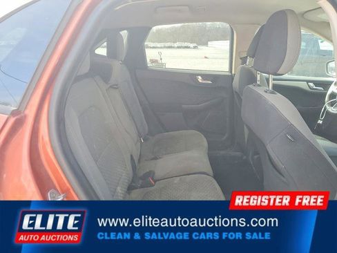 Used 2020 Ford Escape SE AWD/4WD image 21