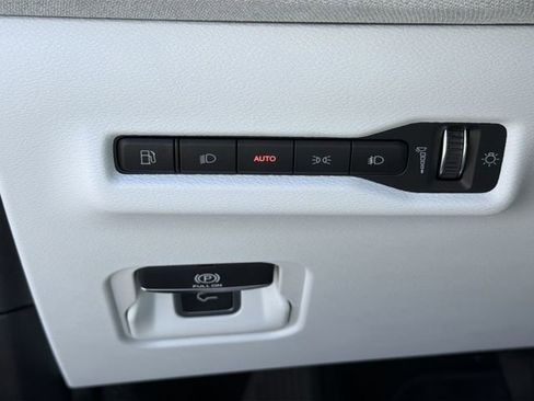 New 2026 Jeep Cherokee Laredo AWD/4WD image 28