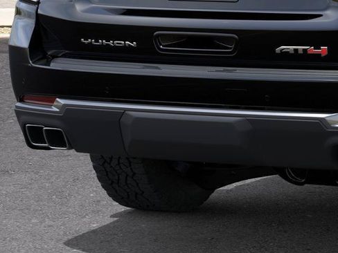 New 2026 GMC Yukon AT4 w/ AT4 Premium Package AWD/4WD image 38