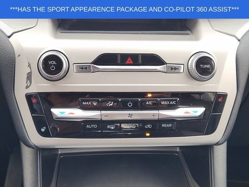 Used 2022 Ford Explorer XLT w/ Equipment Group 202A RWD image 20