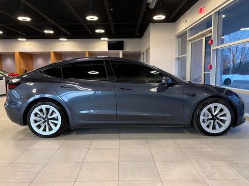 Used 2021 Tesla Model 3 Standard Range Plus image 15