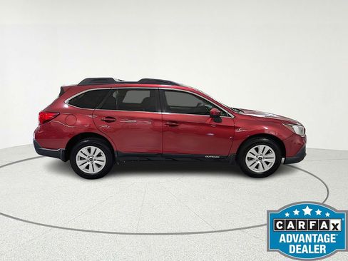 Used 2018 Subaru Outback 2.5i Premium image 8