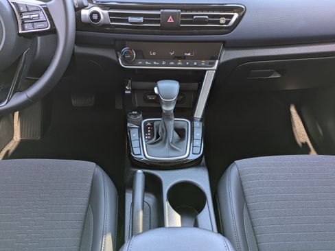 Certified 2023 Kia Seltos S w/ Navigation Package image 22