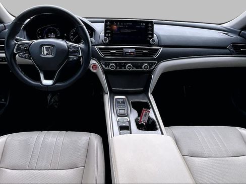 Used 2022 Honda Accord Touring image 15