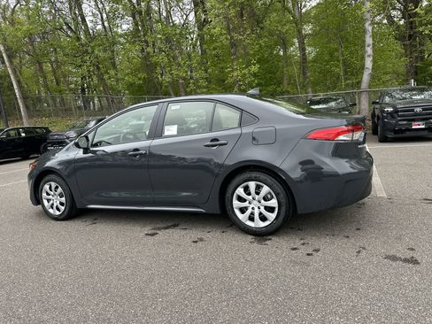 New 2026 Toyota Corolla LE FWD image 15
