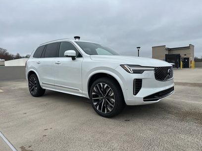 New 2026 Volvo XC90 B6 Plus w/ Protection Package Premier