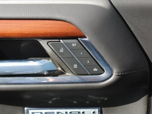 Used 2023 GMC Sierra 1500 Denali w/ Denali Reserve Package image 41