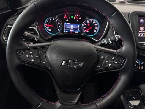 Certified 2024 Chevrolet Equinox RS image 9