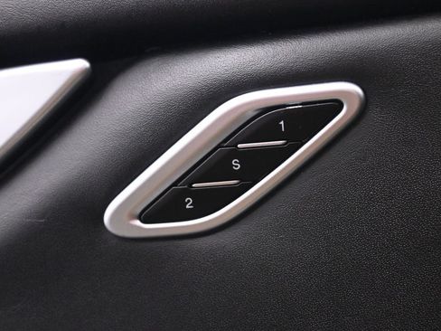 Used 2017 Maserati Ghibli RWD image 33