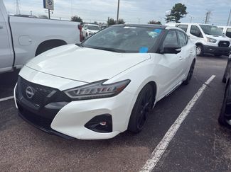 Used 2023 Nissan Maxima SR w/ Sport Mat Group FWD video 1