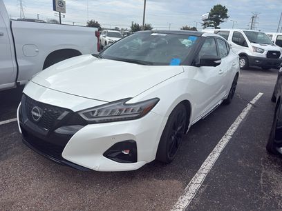 Used 2023 Nissan Maxima SR w/ Sport Mat Group