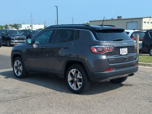 Used 2020 Jeep Compass Limited AWD/4WD image 5