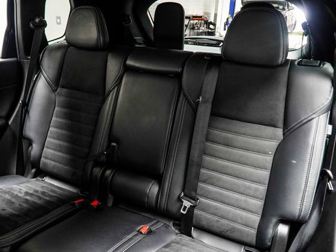 Used 2024 Mitsubishi Outlander SE image 40