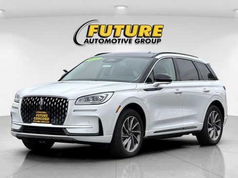 New 2025 Lincoln Corsair Grand Touring w/ Equipment Group 302A AWD/4WD image 7
