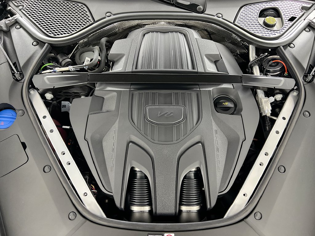New 2026 Porsche Panamera 4 AWD/4WD image 32