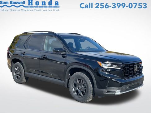 New 2025 Honda Pilot TrailSport image 1