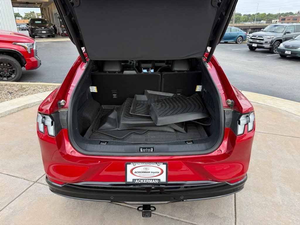 Used 2023 Ford Mustang Mach-E Premium AWD/4WD image 7
