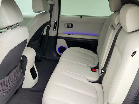 Used 2025 Hyundai Ioniq 5 Limited image 22