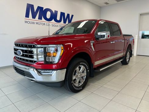 Used 2022 Ford F150 Lariat image 2