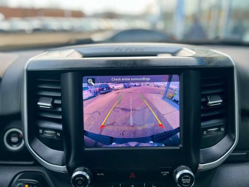 Used 2019 RAM 1500 Big Horn AWD/4WD image 28