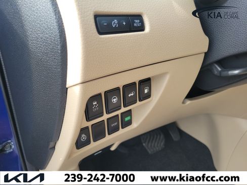 Used 2020 Nissan Rogue SL w/ Premium Package FWD image 27