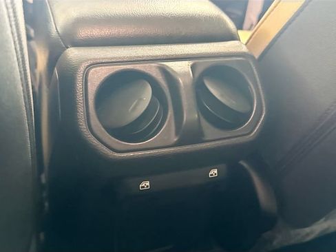 Used 2020 Jeep Wrangler Unlimited Sport AWD/4WD image 25