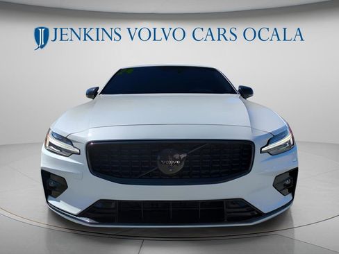 Used 2024 Volvo S60 B5 Plus w/ Climate Package FWD image 9