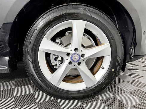 Used 2017 Mercedes-Benz GLE 350 4MATIC image 48