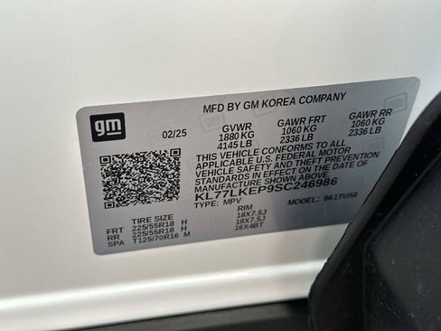 Certified 2025 Chevrolet Trax ACTIV w/ Driver Confidence Package FWD image 17