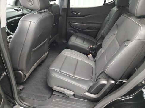 Used 2023 GMC Acadia SLT w/ Preferred Package image 21