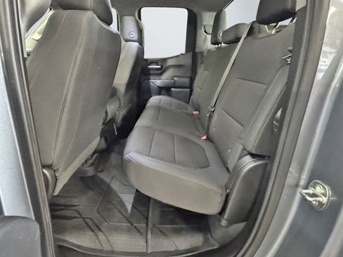 Used 2019 Chevrolet Silverado 1500 Custom w/ Custom Value Package AWD/4WD image 22