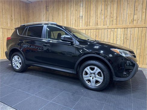 Used 2013 Toyota RAV4 LE image 5