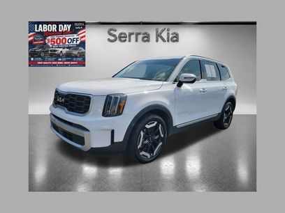 Used 2024 Kia Telluride S w/ S Sunroof Package