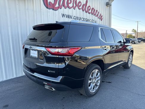 Used 2018 Chevrolet Traverse Premier w/ Driver Confidence II Package image 16