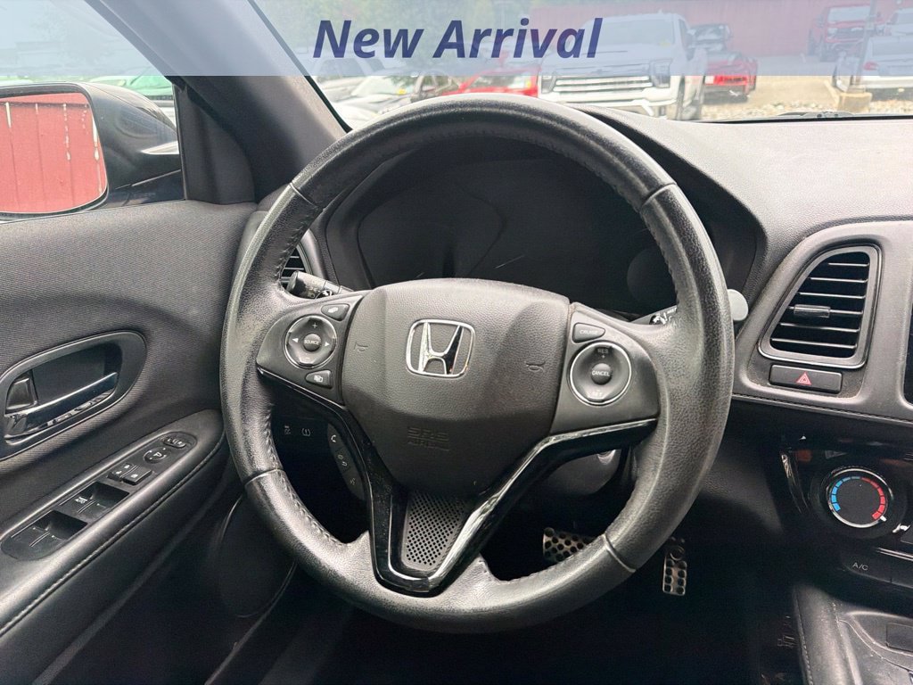 Used 2021 Honda HR-V Sport image 10