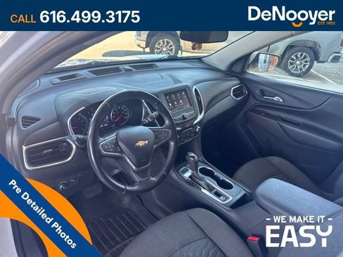 Used 2020 Chevrolet Equinox LT AWD/4WD image 11
