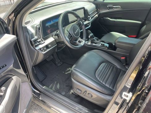Used 2024 Kia Sportage SX FWD image 5