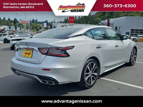 Used 2023 Nissan Maxima SV w/ Floor Mat Group image 5