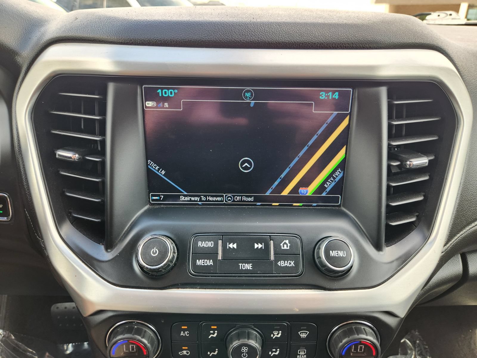 Used 2019 GMC Acadia SLT FWD image 18
