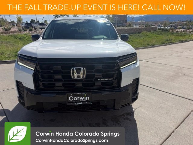 New 2026 Honda Pilot Black Edition image 2