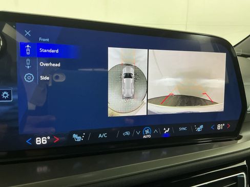 New 2026 Chevrolet Traverse LT w/ Driver Confidence Package image 17