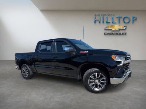 Used 2023 Chevrolet Silverado 1500 LT w/ Z71 Off-Road Package AWD/4WD image 2