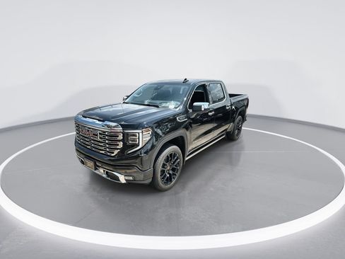 New 2026 GMC Sierra 1500 Denali w/ Denali Reserve Package AWD/4WD image 4