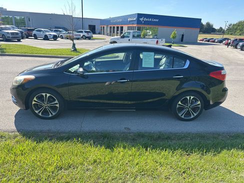 Used 2014 Kia Forte EX w/ Premium Package FWD image 9