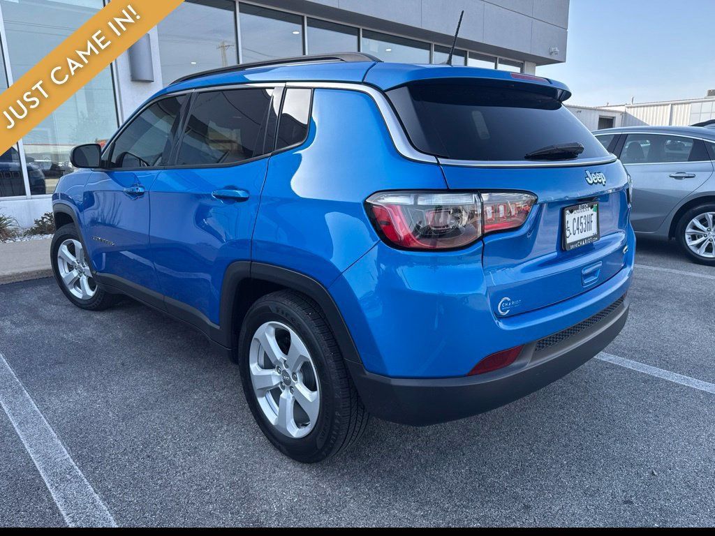 Used 2021 Jeep Compass Latitude w/ Sun and Sound Group FWD image 4