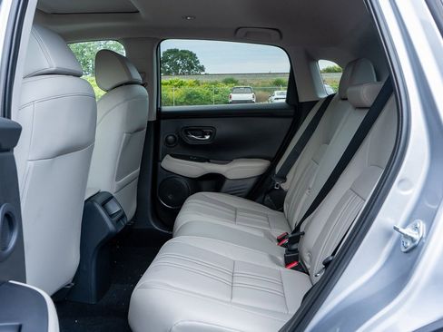 New 2026 Honda HR-V EX-L image 11