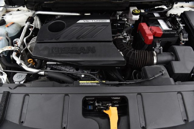 Used 2023 Nissan Rogue S FWD image 23
