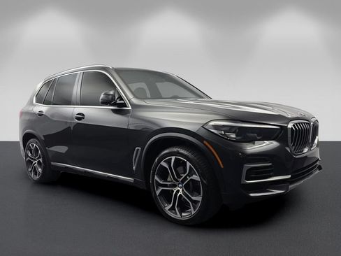 Certified 2023 BMW X5 sDrive40i w/ Premium Package RWD image 1